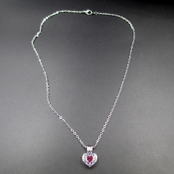 18 Inch Pink Cubic Zirconia Heart Pendant Necklace - Picture 2 of 7
